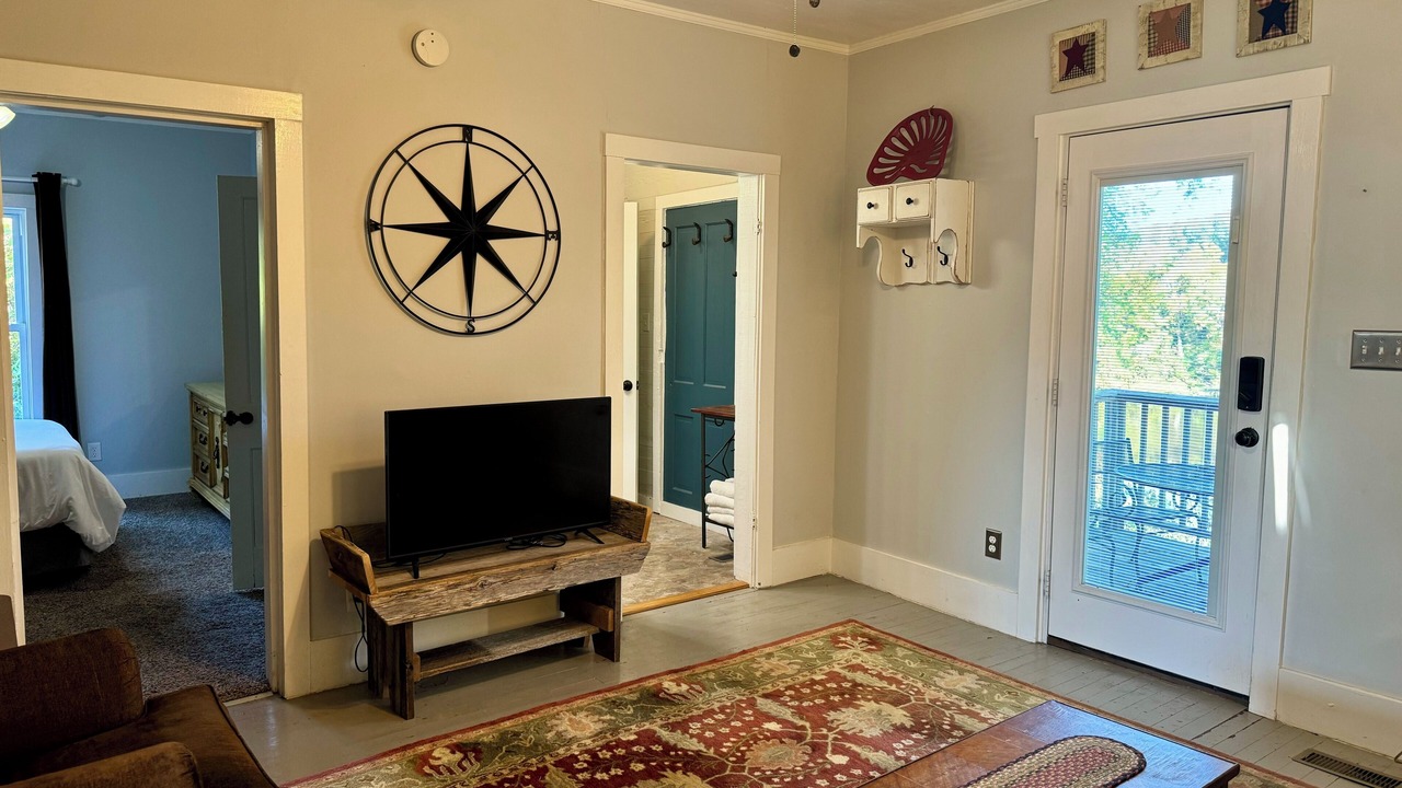 Photo of Livingroom in Dover