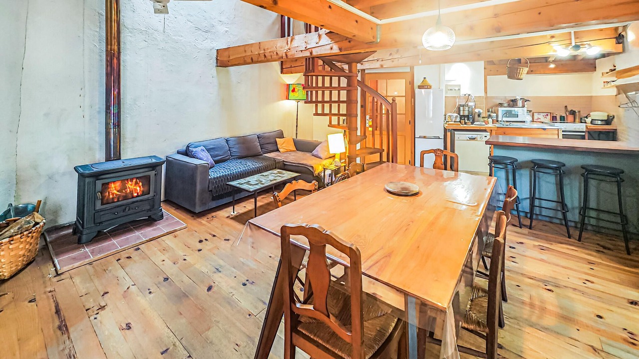 Photo of Bedroom in Les Cabannes