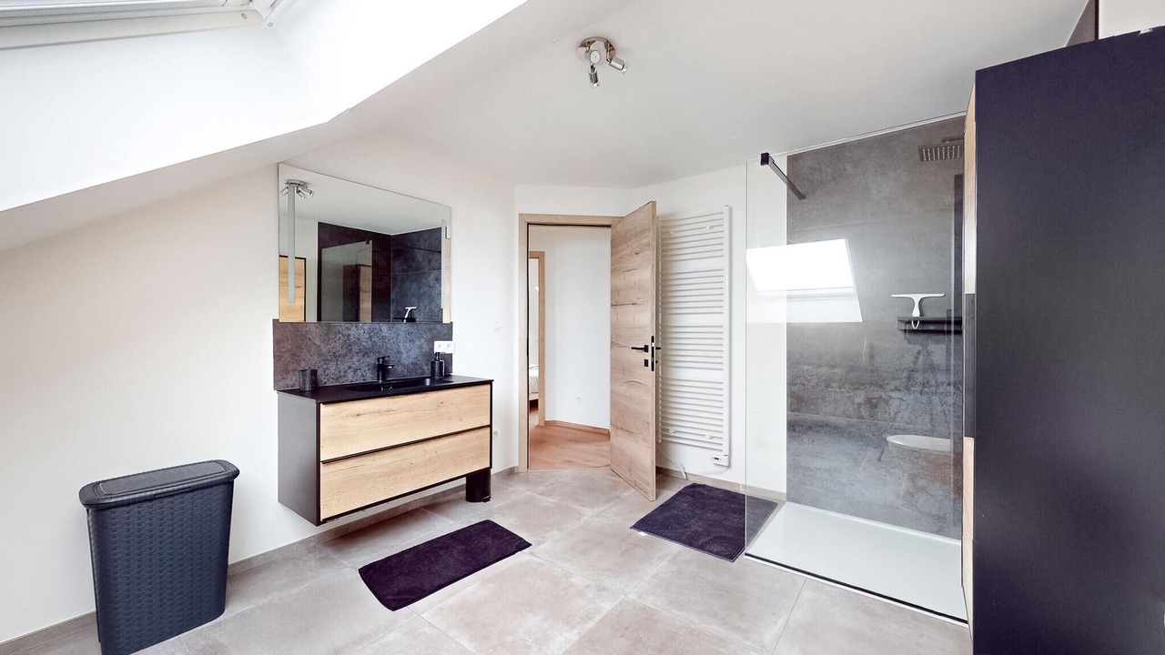 Photo of Bathroom in Charnois