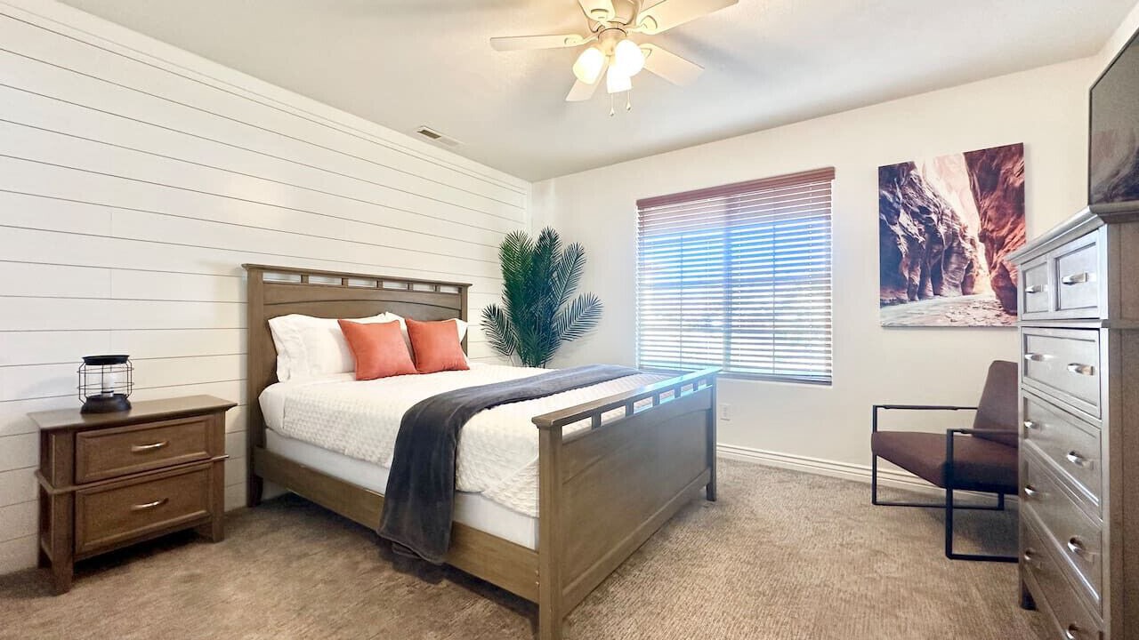 Photo of Bedroom in La Verkin