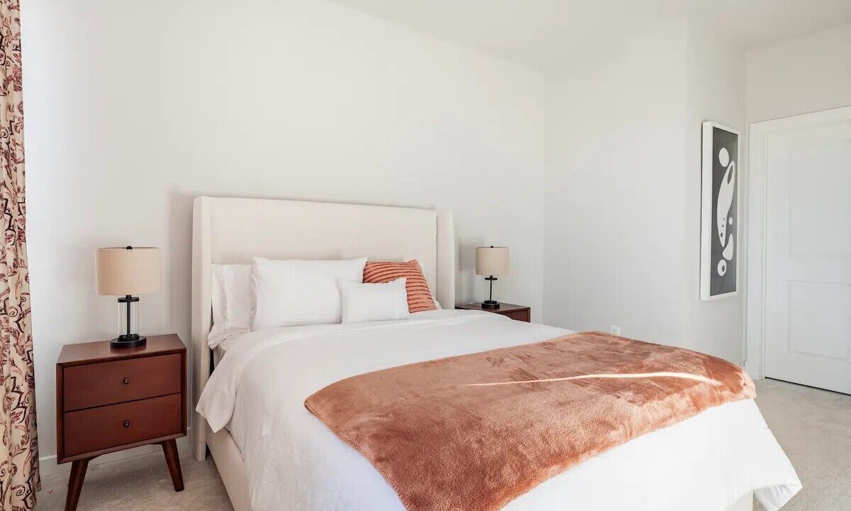 Photo of Bedroom in Upper Marlboro