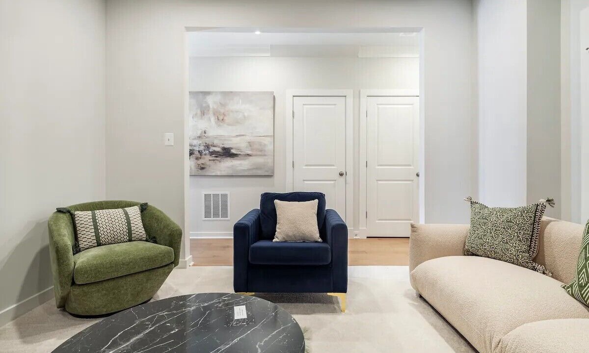 Photo of Livingroom in Upper Marlboro