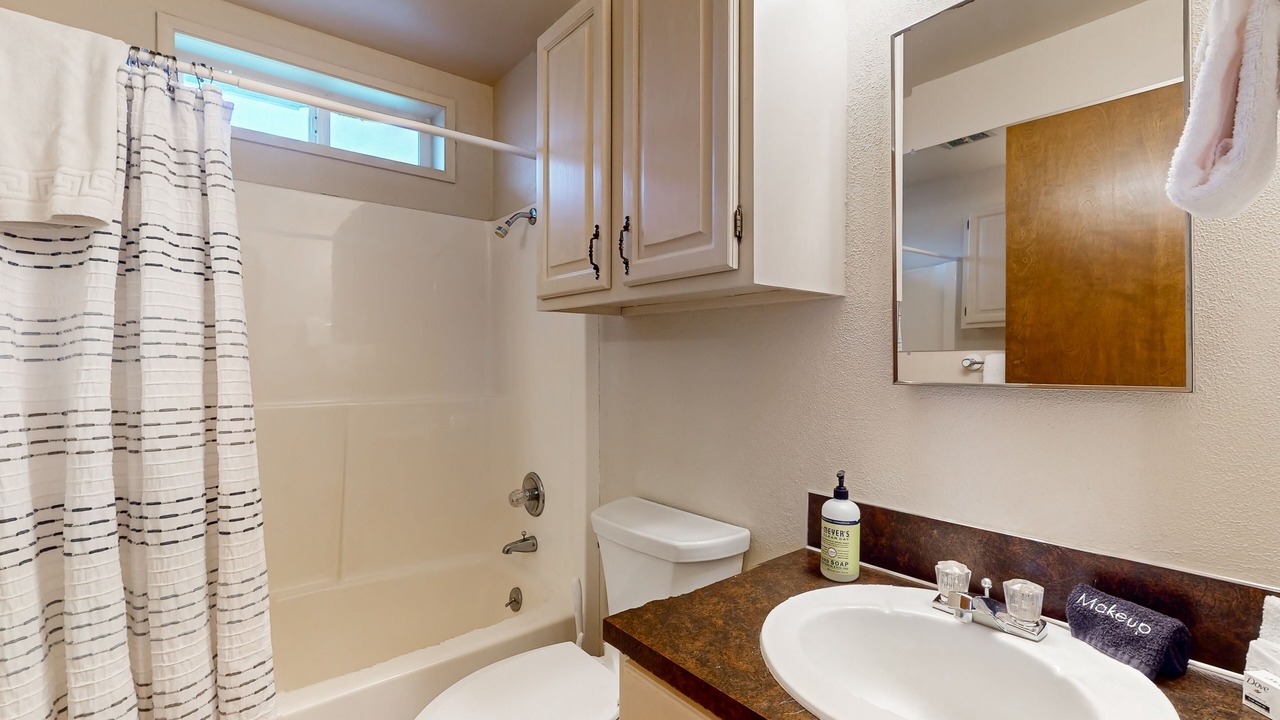 Photo of Bathroom in Bow