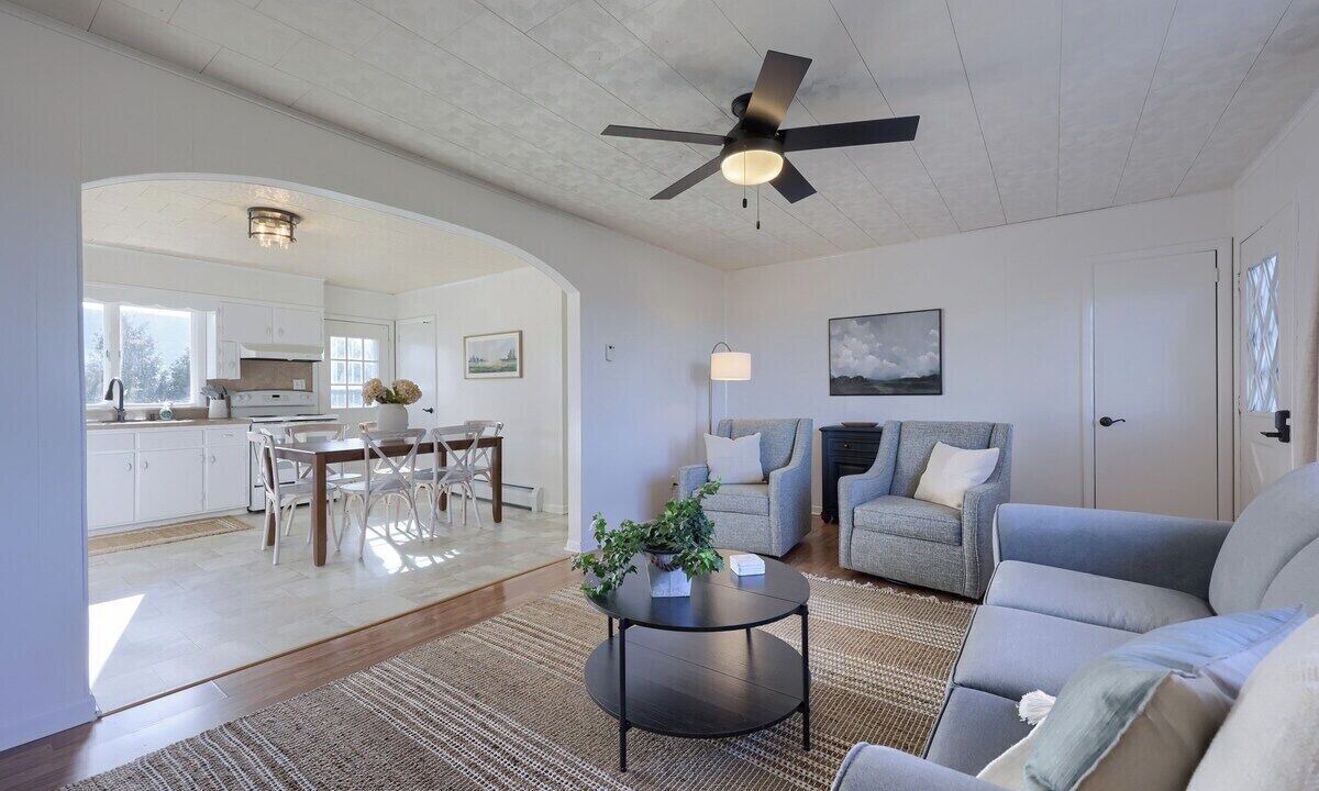 Photo of Livingroom in Loyalton