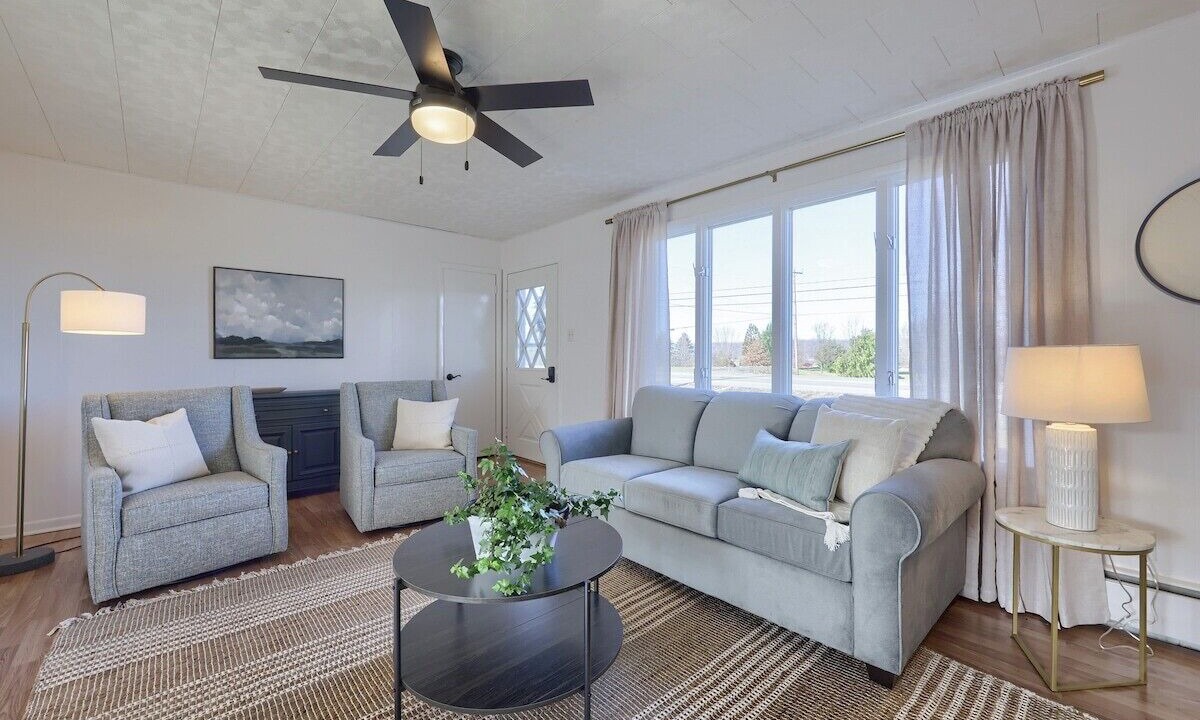 Photo of Livingroom in Loyalton