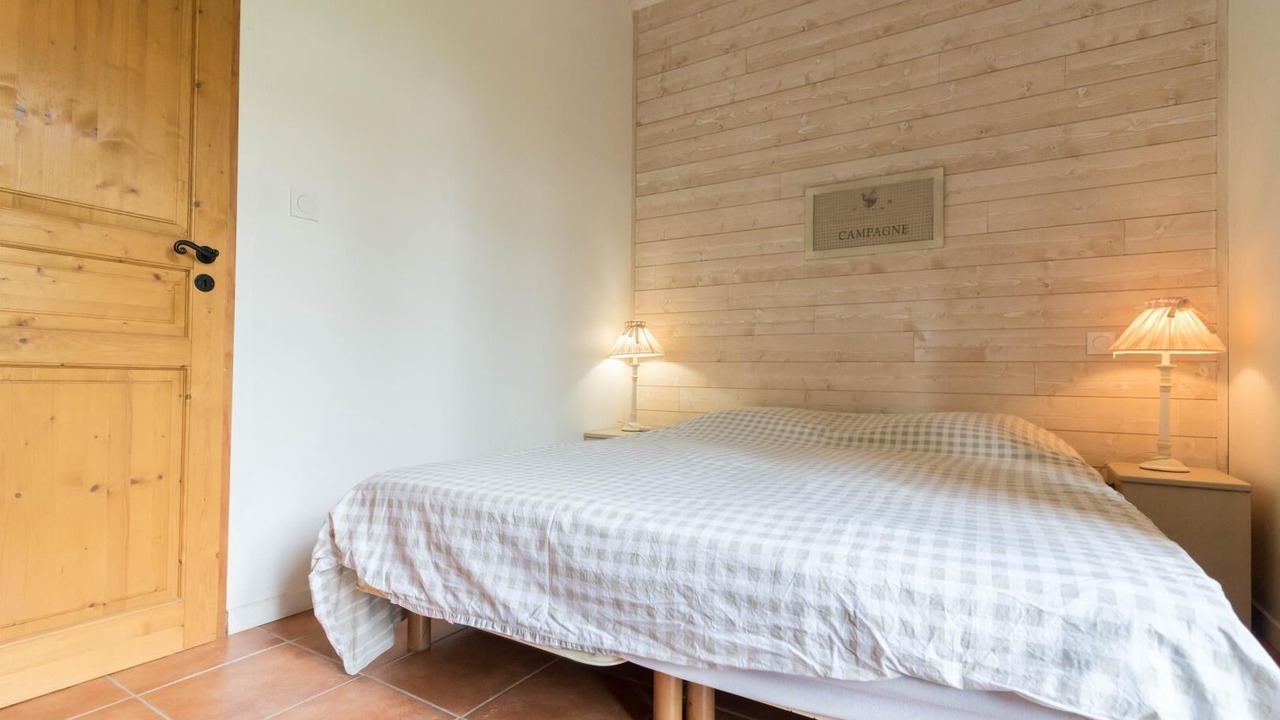 Photo of Bedroom in Montesquieu-Volvestre