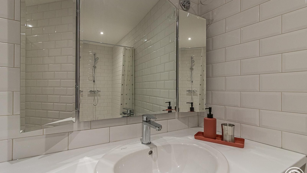 Photo of Bathroom in Saint-Ignan
