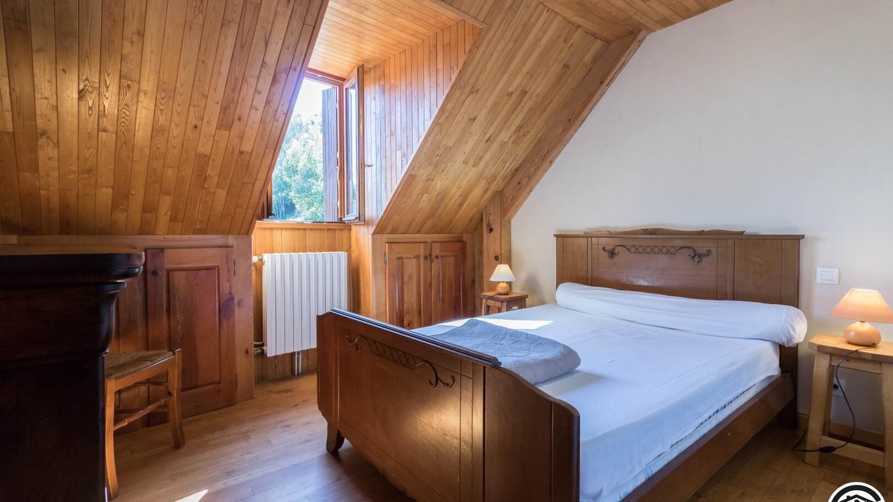 Photo of Bedroom in Benque-Dessous-et-Dessus