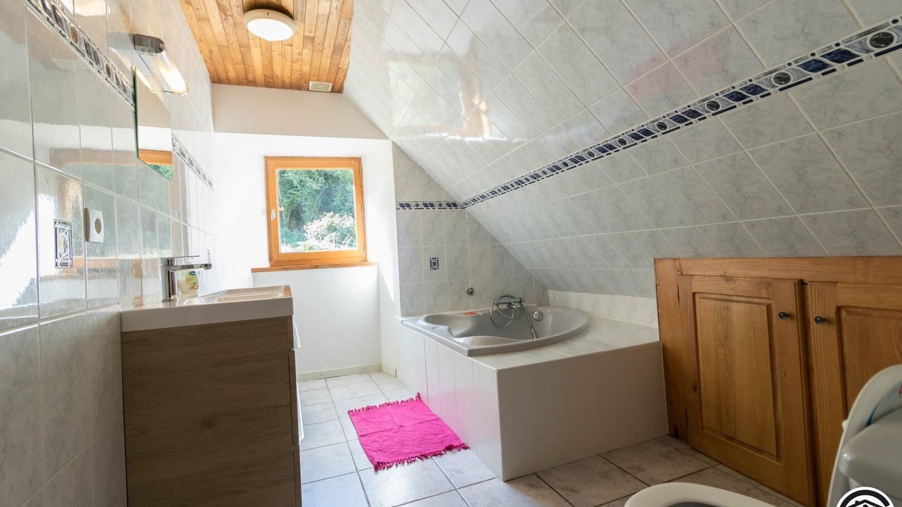 Photo of Bathroom in Benque-Dessous-et-Dessus