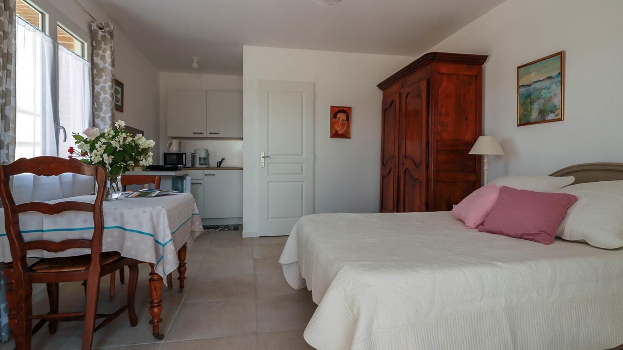 Photo of Bedroom in La Salvetat-Saint-Gilles
