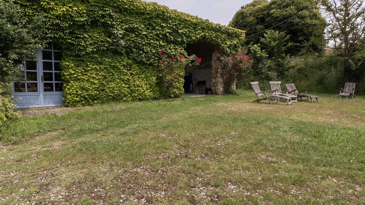 Photo of Outdoor in Auriac-sur-Vendinelle