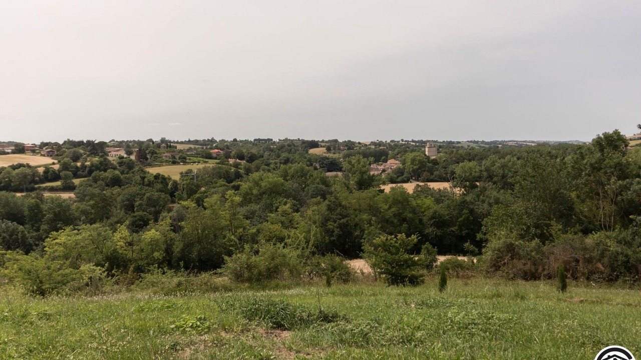 Photo of Others in Auriac-sur-Vendinelle