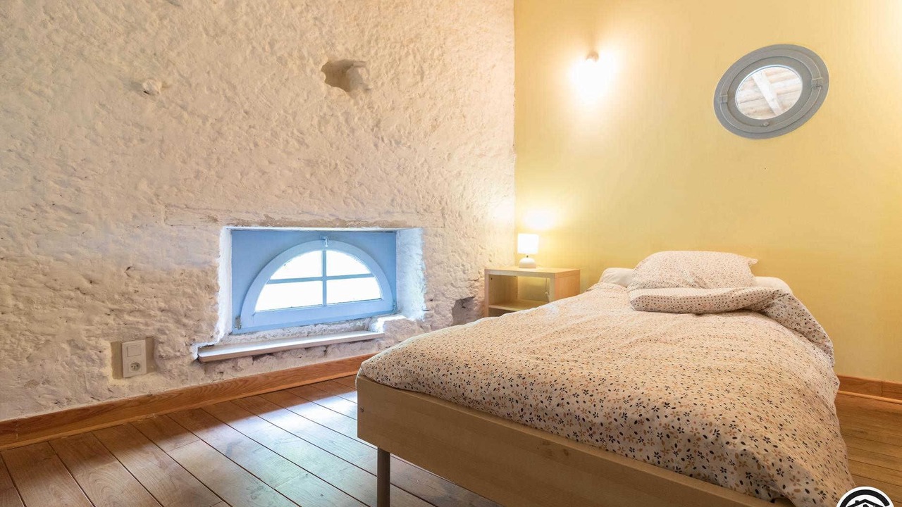 Photo of Bedroom in Auriac-sur-Vendinelle