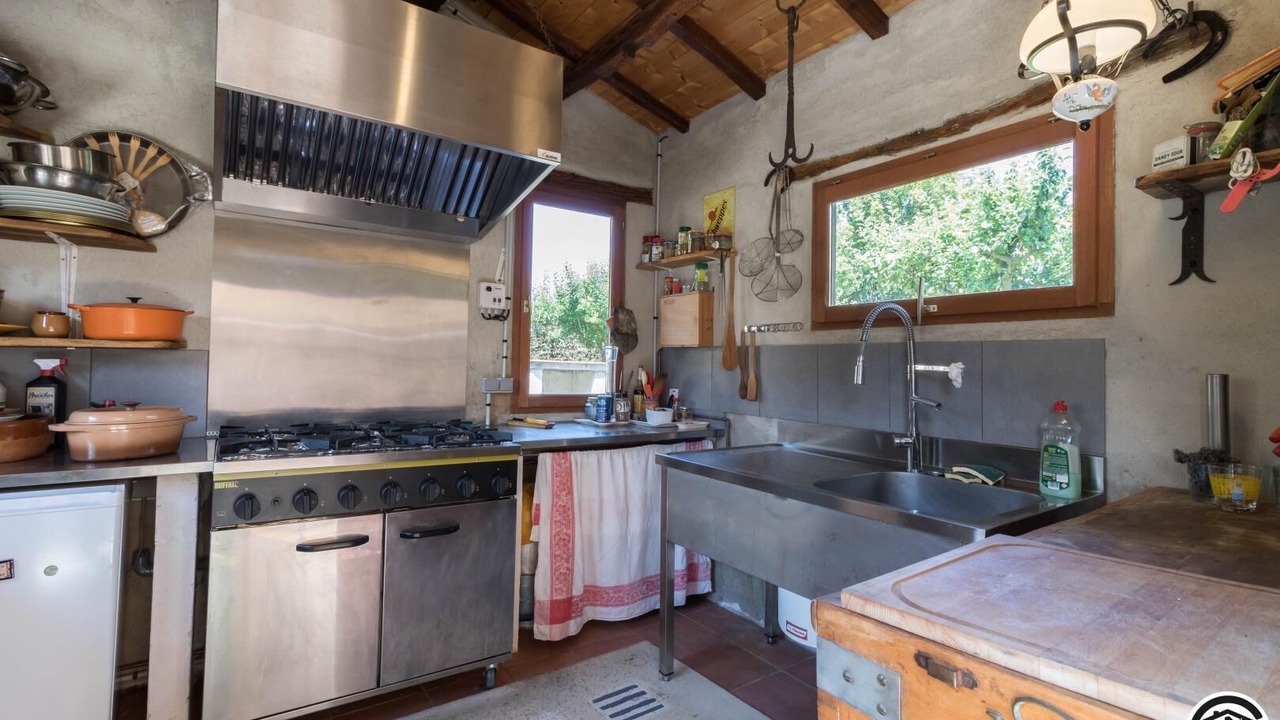 Photo of Kitchen in Ponlat-Taillebourg