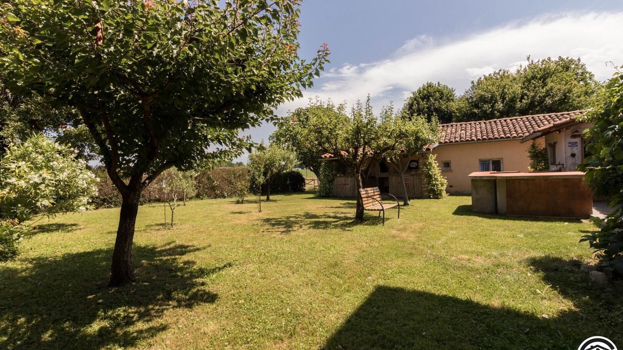 Photo of Outdoor in Ponlat-Taillebourg