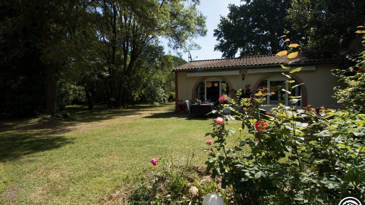 Photo of Outdoor in Brax