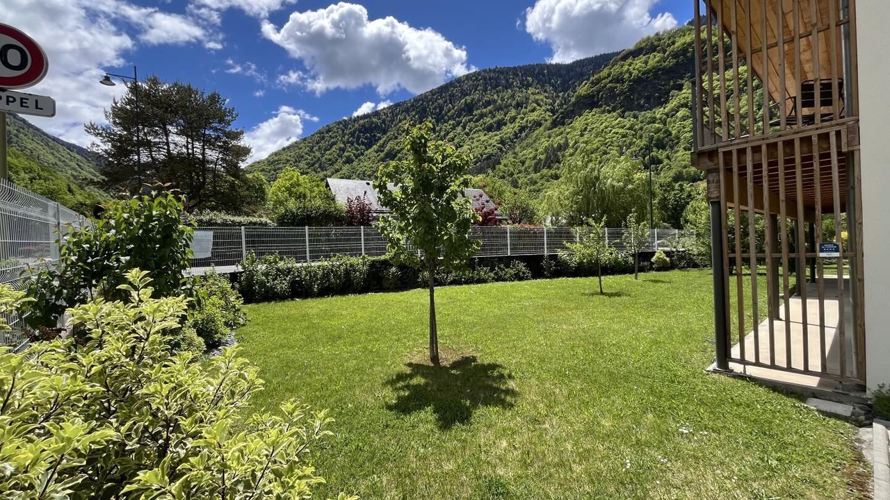 Photo of Outdoor in Saint-Mamet