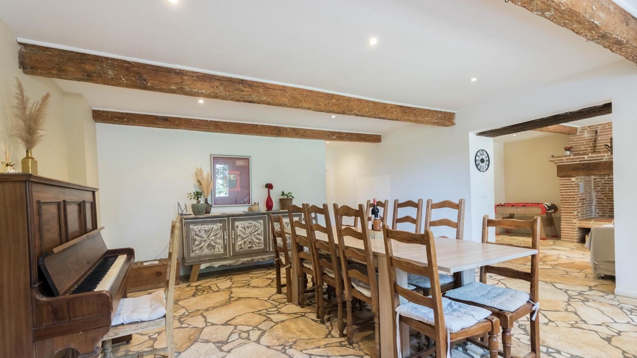 Photo of Others in Castelnau-d'Estretefonds