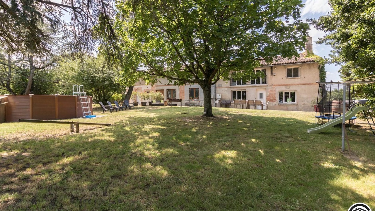 Photo of Others in Castelnau-d'Estretefonds
