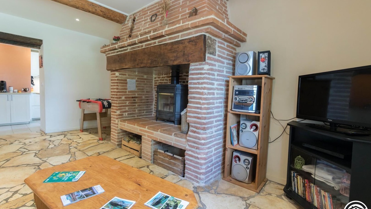Photo of Livingroom in Castelnau-d'Estretefonds