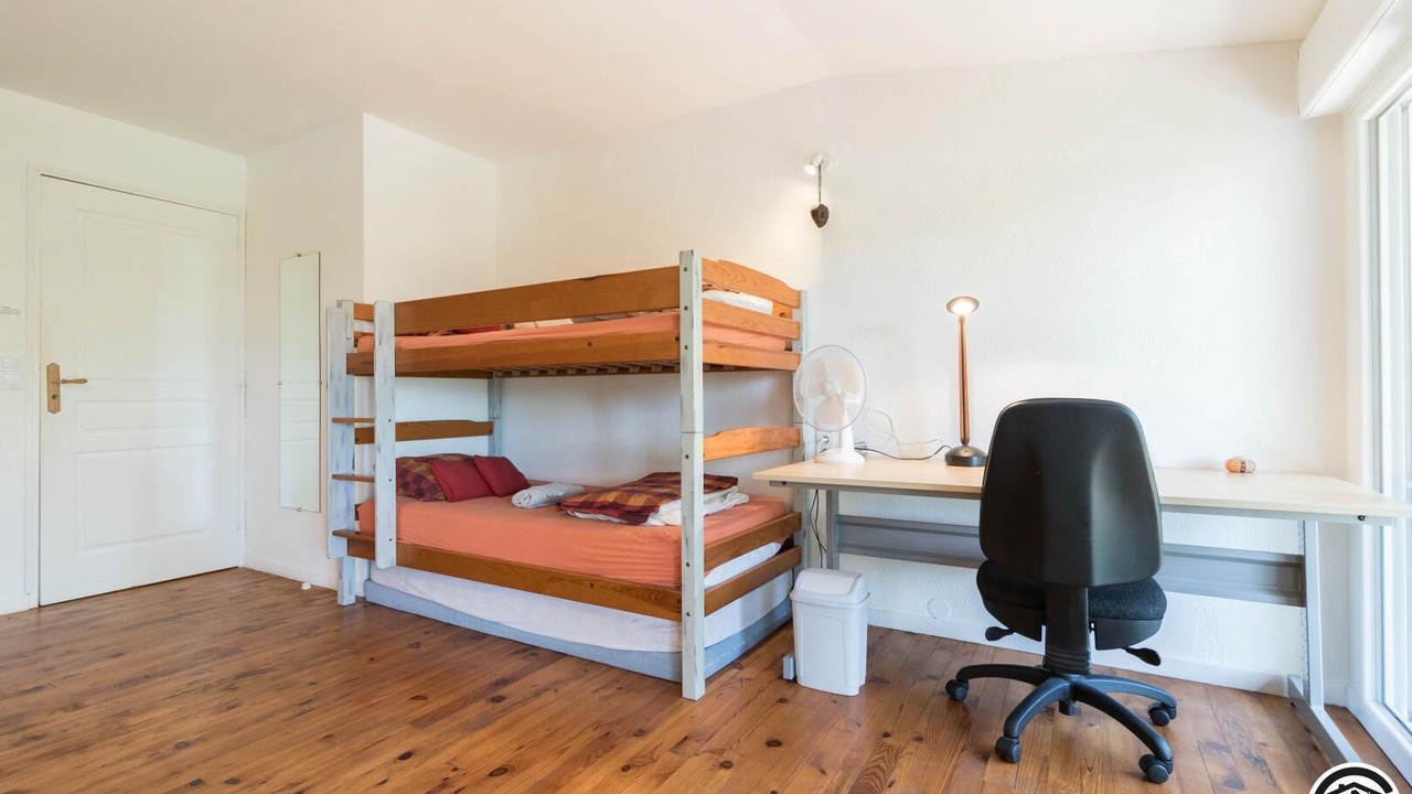Photo of Bedroom in Castelnau-d'Estretefonds