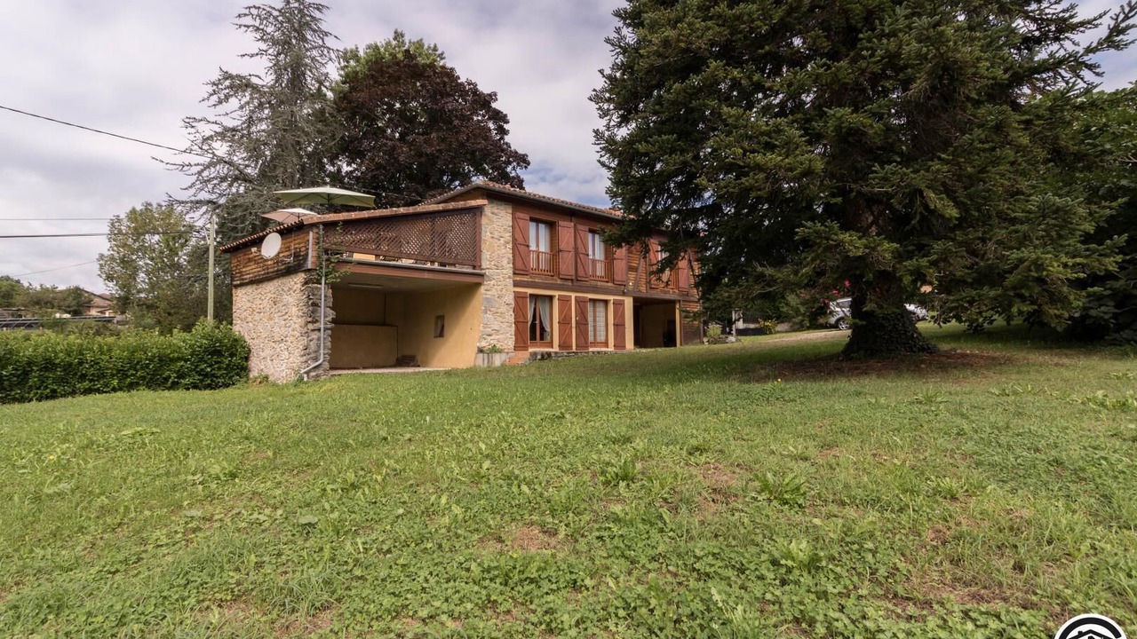 Photo of Outdoor in Estadens