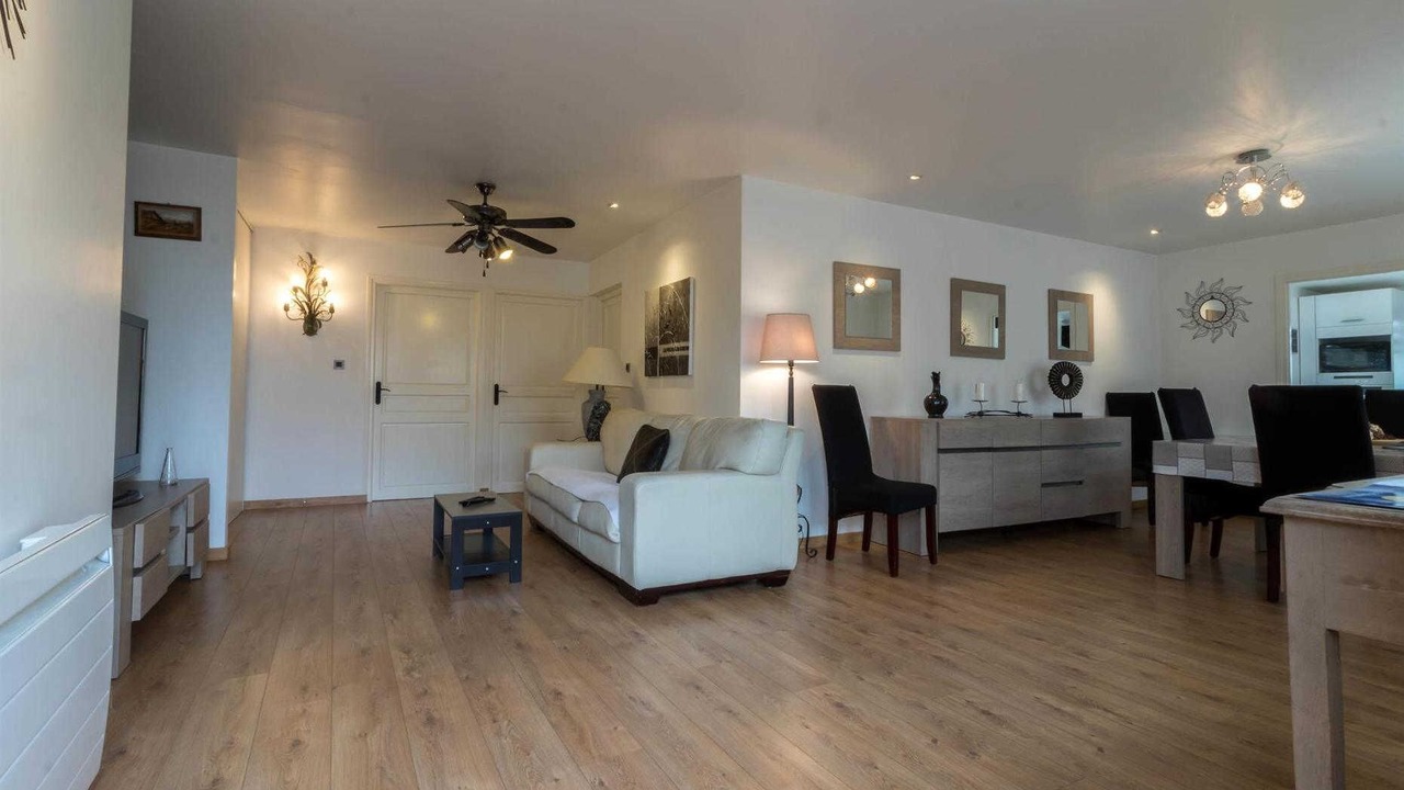 Photo of Livingroom in Lagardelle-sur-Leze