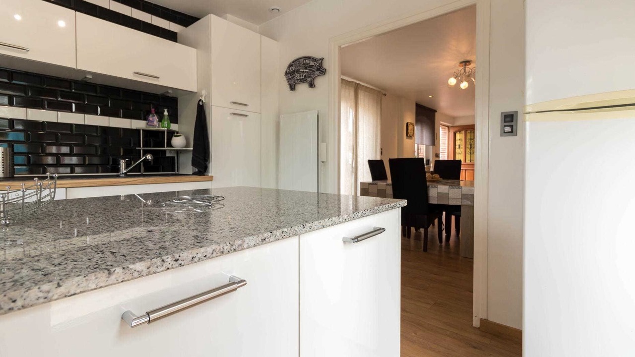 Photo of Kitchen in Lagardelle-sur-Leze