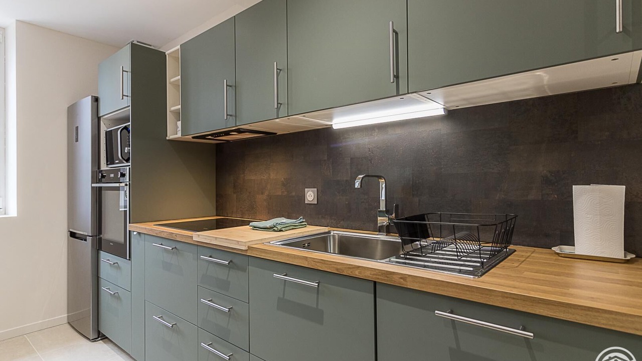 Photo of Kitchen in Pradere-les-Bourguets