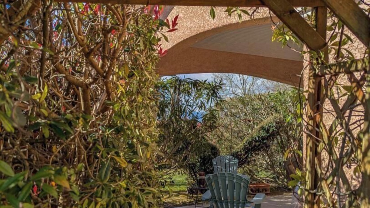 Photo of Patio Balcony in Villeneuve-de-Riviere