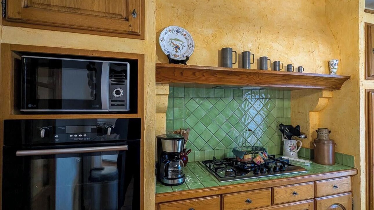 Photo of Kitchen in Villeneuve-de-Riviere