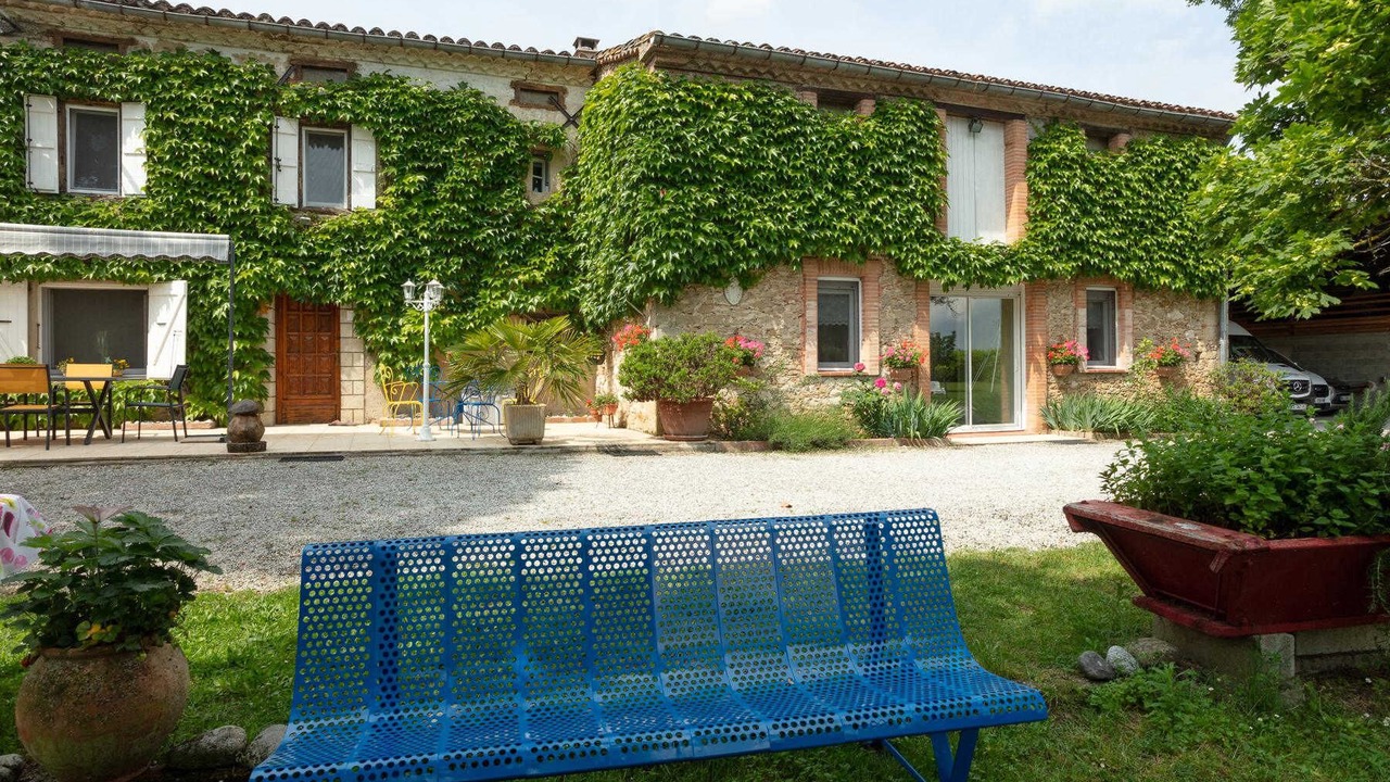 Photo of Patio Balcony in Montegut-Lauragais
