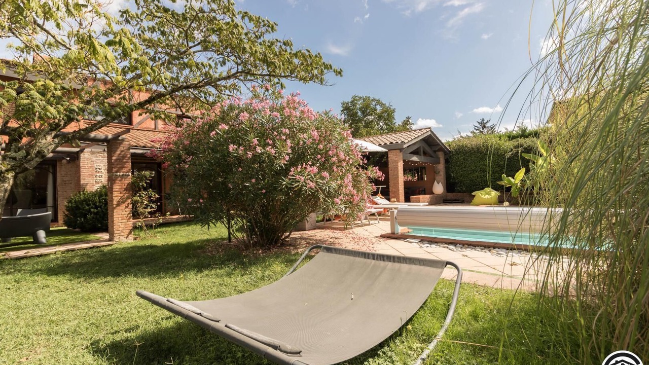 Photo of Outdoor in Pin-Balma
