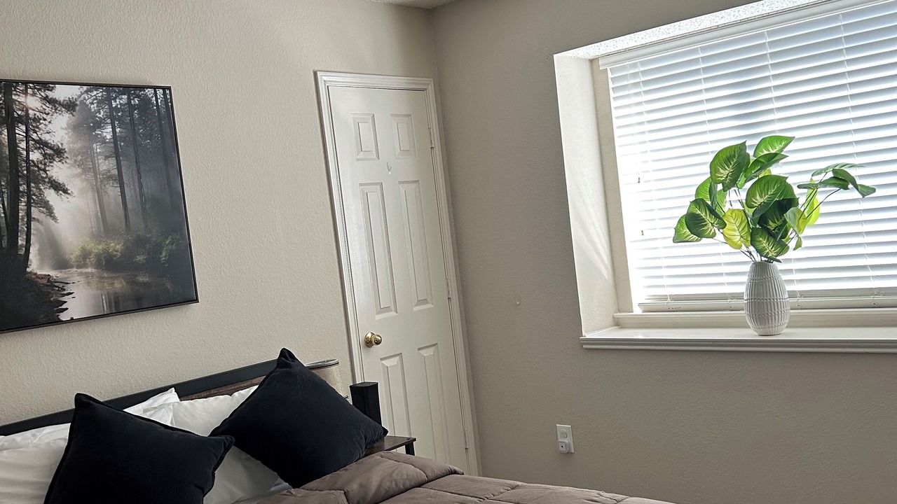 Photo of Bedroom in Elmo