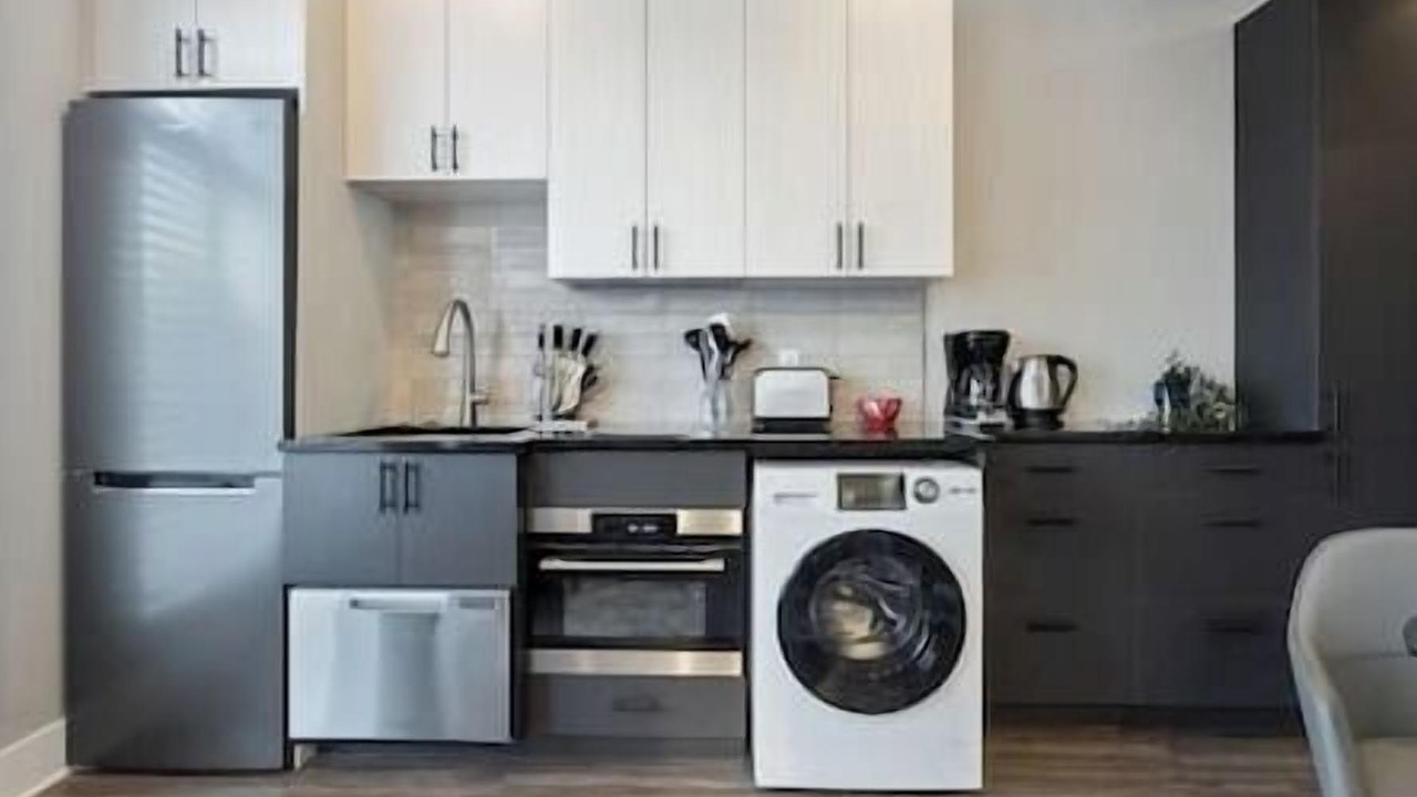 Photo of Kitchen in Vanier North