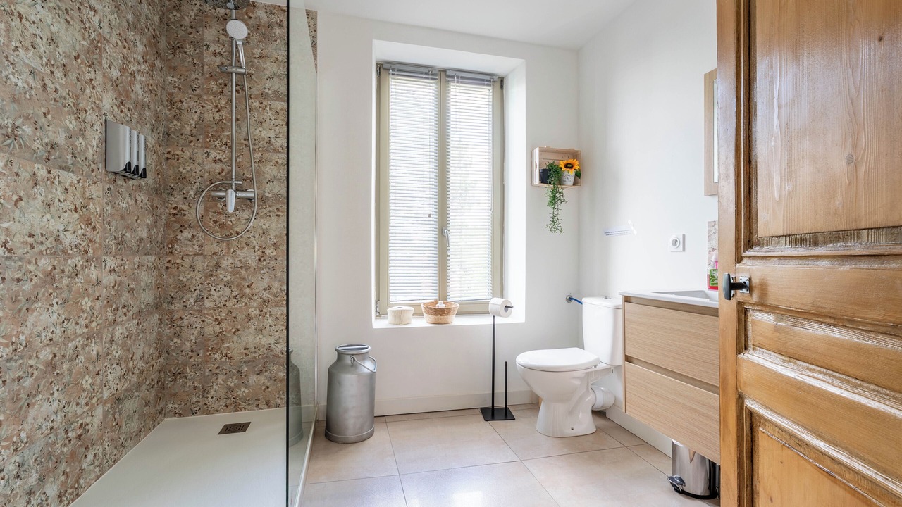 Photo of Bathroom in Dardilly