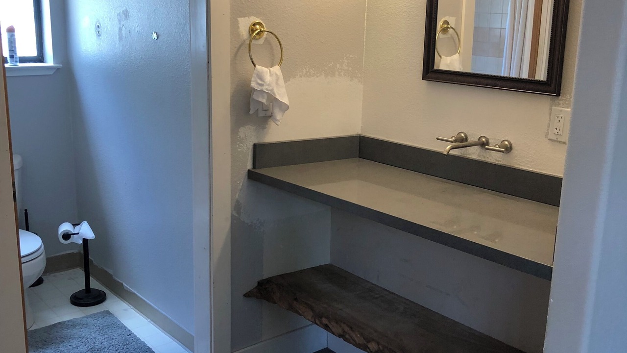 Photo of Bathroom in Christmas Valley