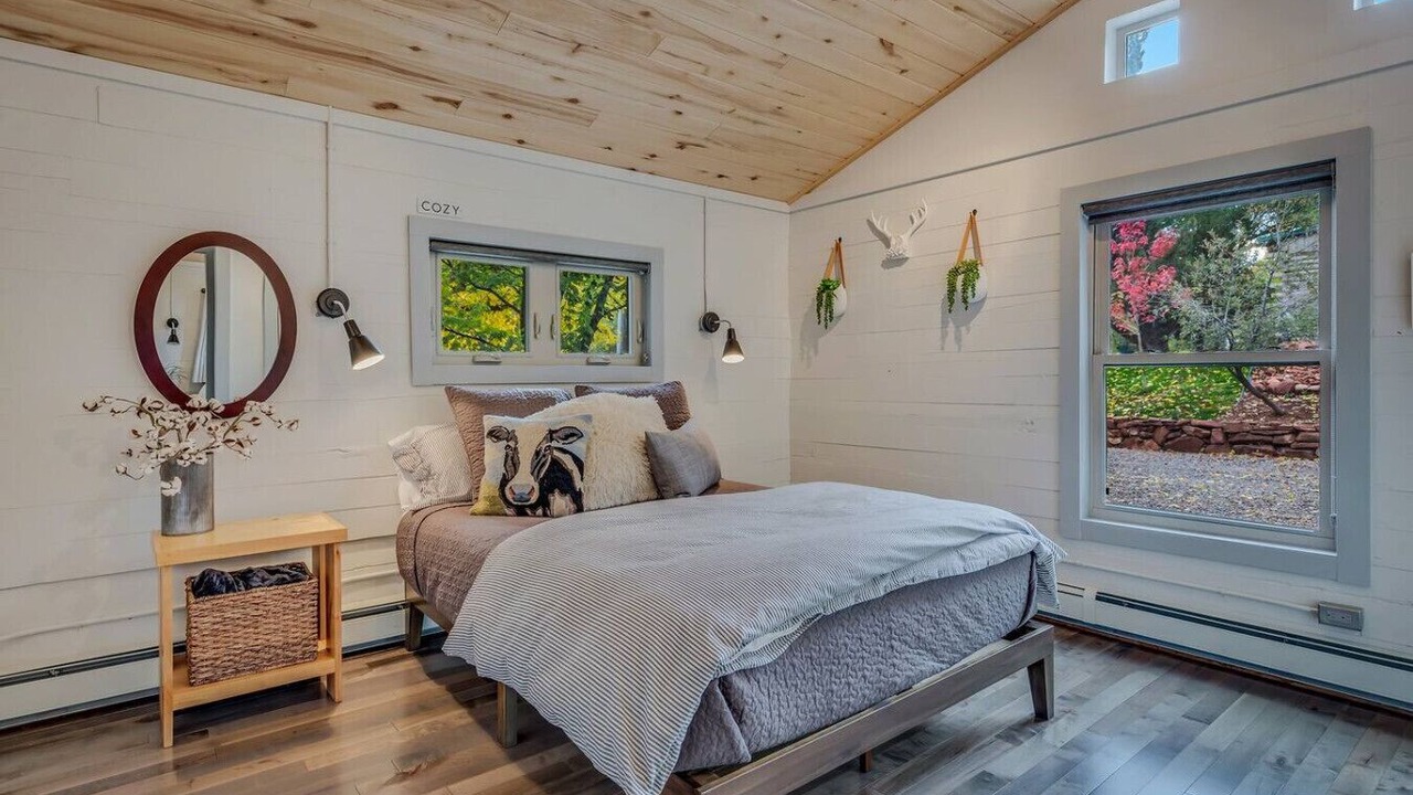 Photo of Bedroom in Glenwood Springs