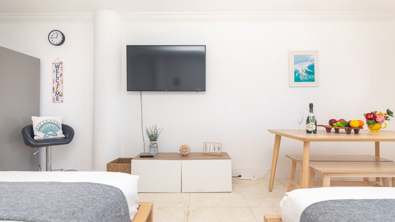 Photo of Bedroom in North Bay Village