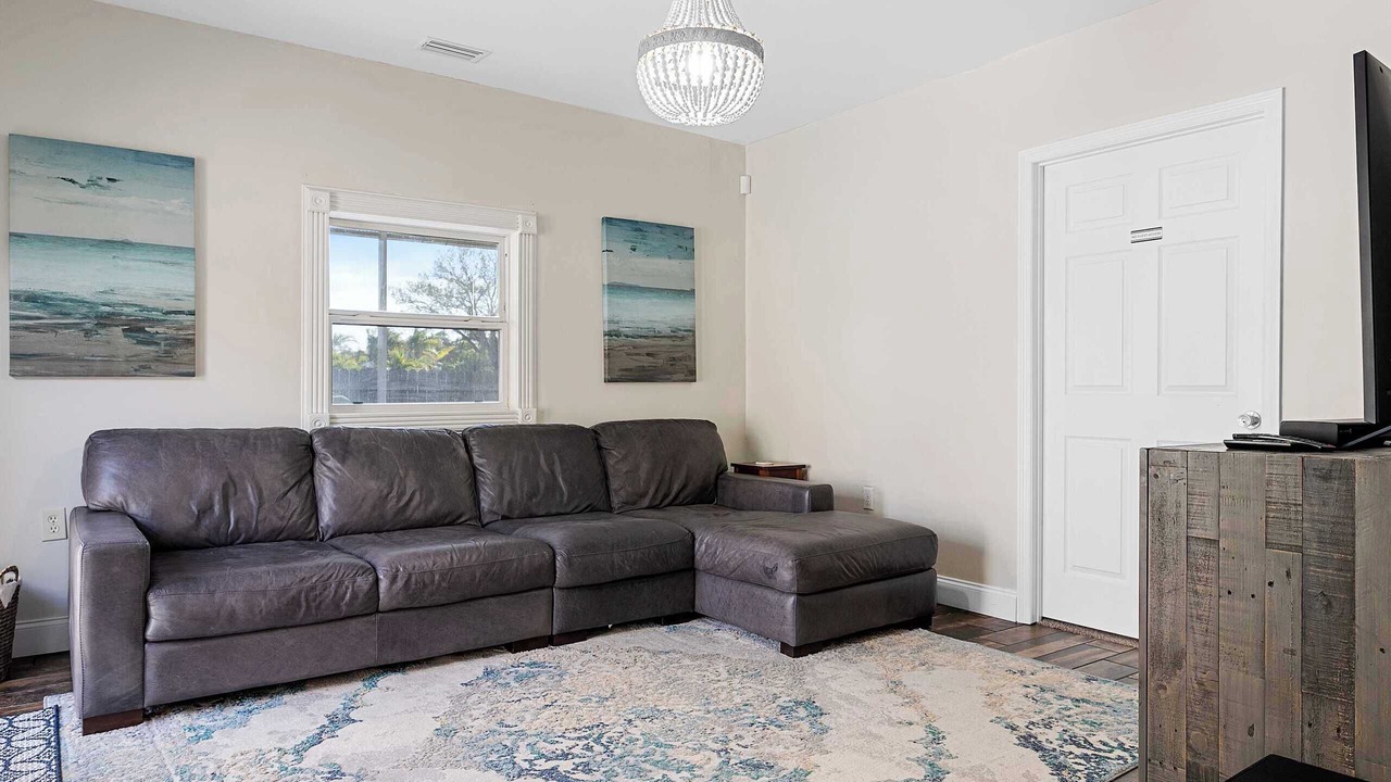 Photo of Livingroom in Pinellas Park