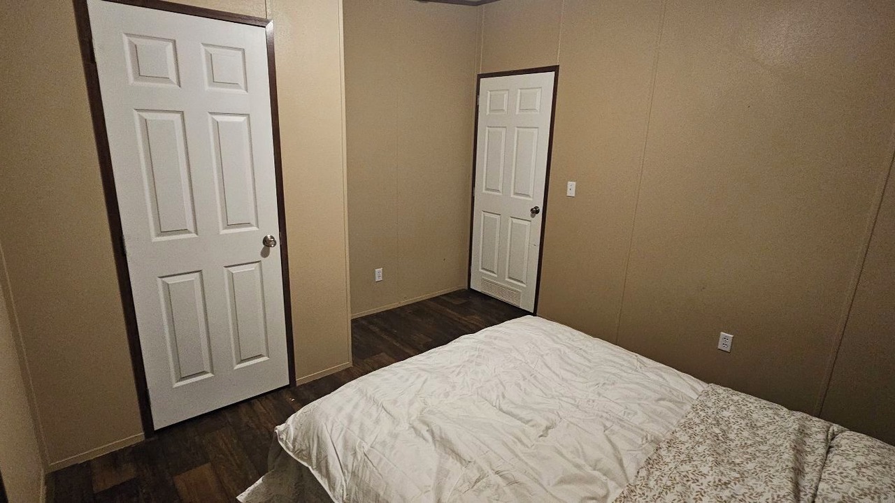 Photo of Bedroom in Bay Oaks Harbor