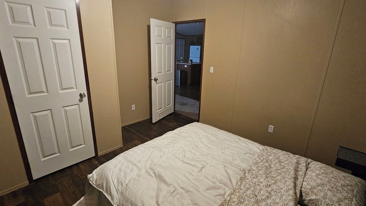Photo of Bedroom in Bay Oaks Harbor