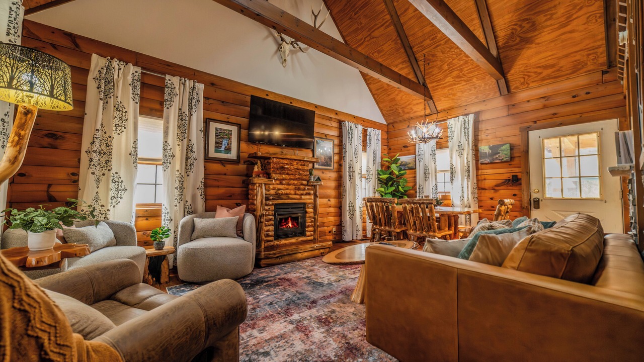 Photo of Livingroom in Rockbridge