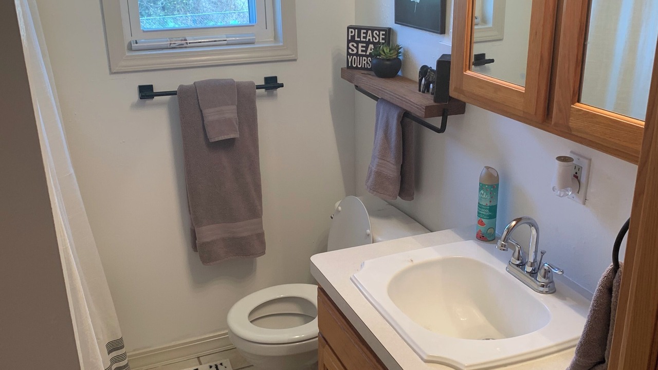 Photo of Bathroom in Fort Smith