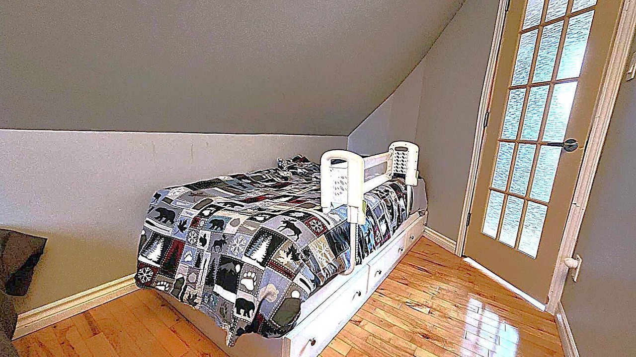 Photo of Bedroom in Saint-Remi-de-Tingwick