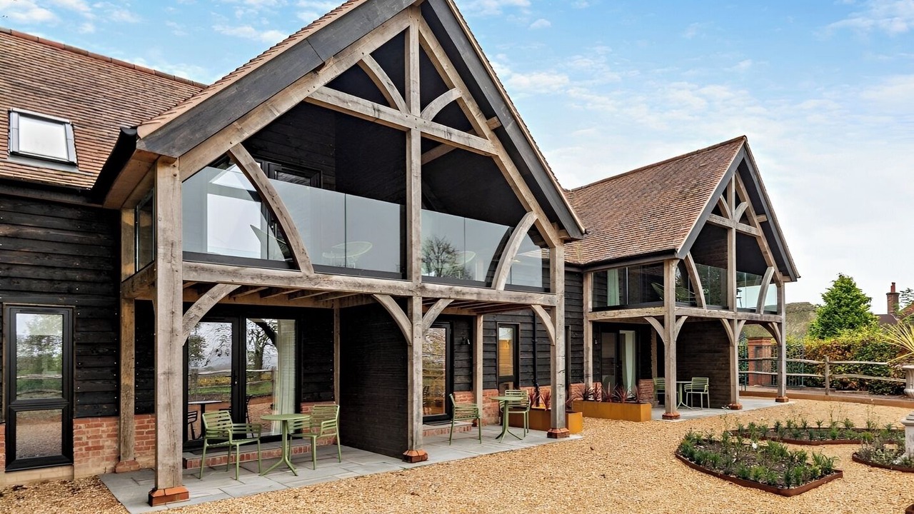 Photo of Outdoor in Alton