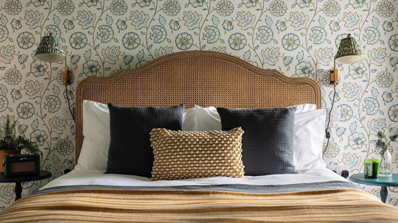 Photo of Bedroom in Alton