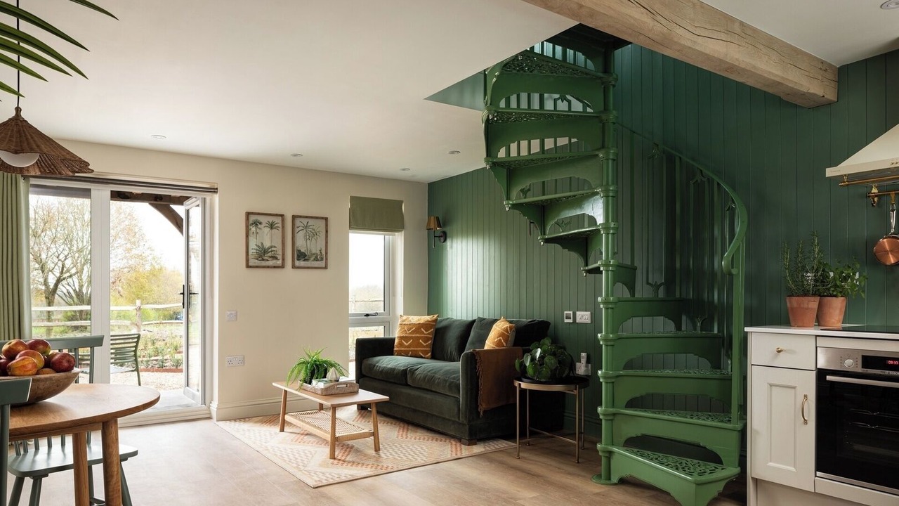 Photo of Livingroom in Alton