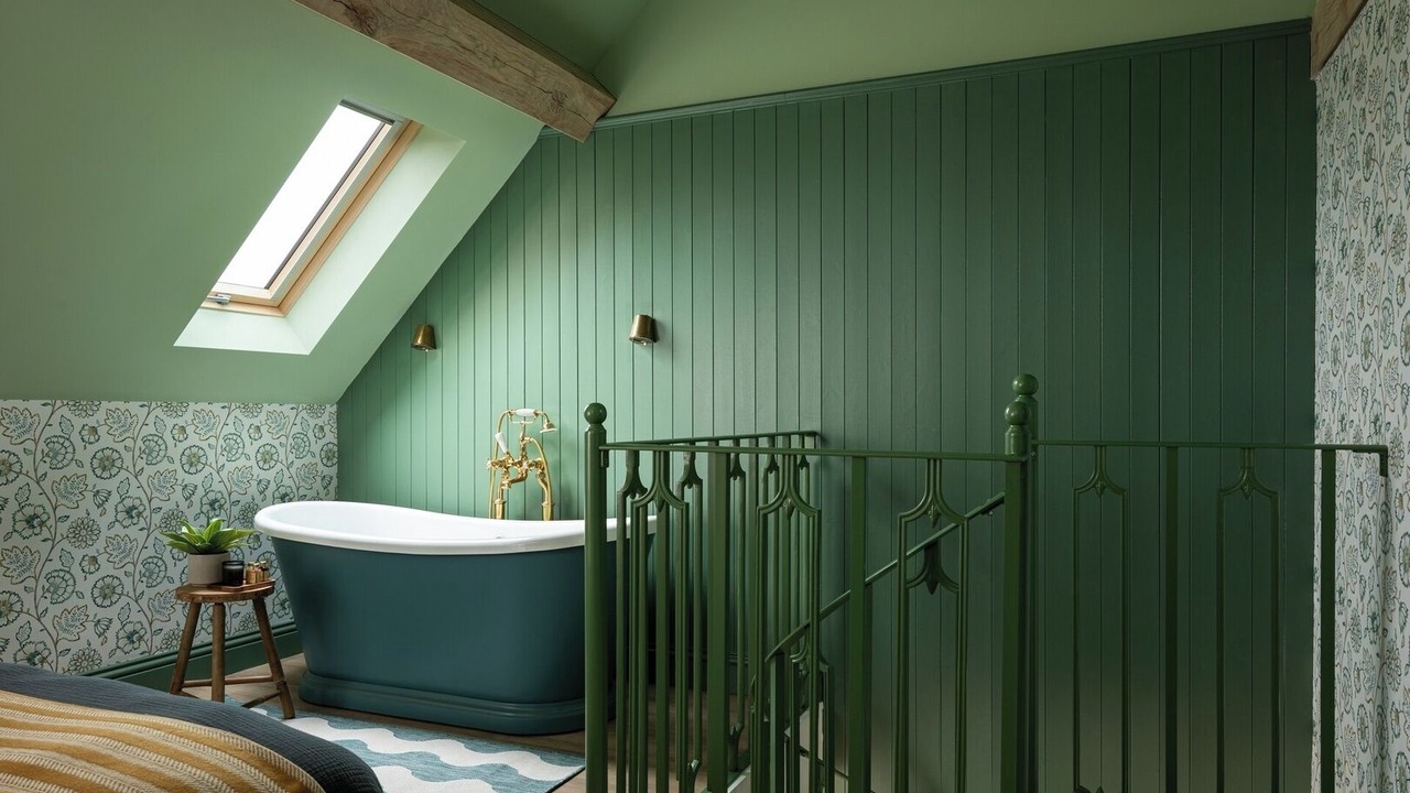 Photo of Bedroom in Alton