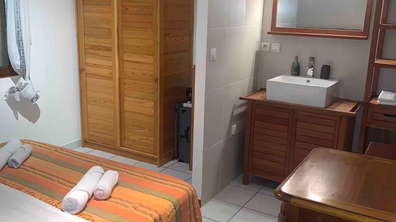 Photo of Bedroom in Lunel